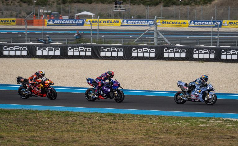 MotoGP - Di Giannantonio diadala Katalóniában, Marquez és Zarco nagyot bukott