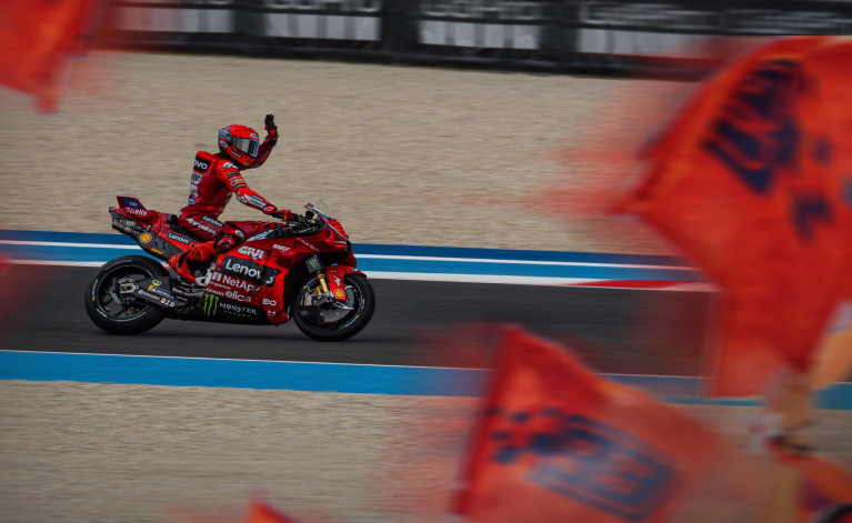 MotoGP - Marc Márquez szerződést hosszabbított a Ducatival