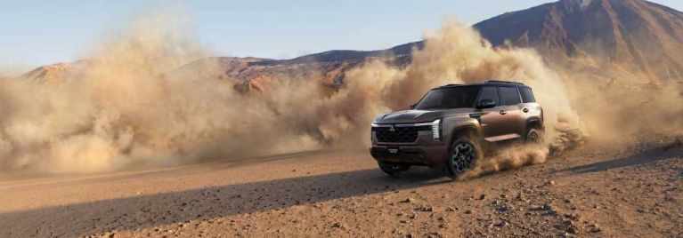 Újra itt a japán legenda: visszatér a Mitsubishi Pajero