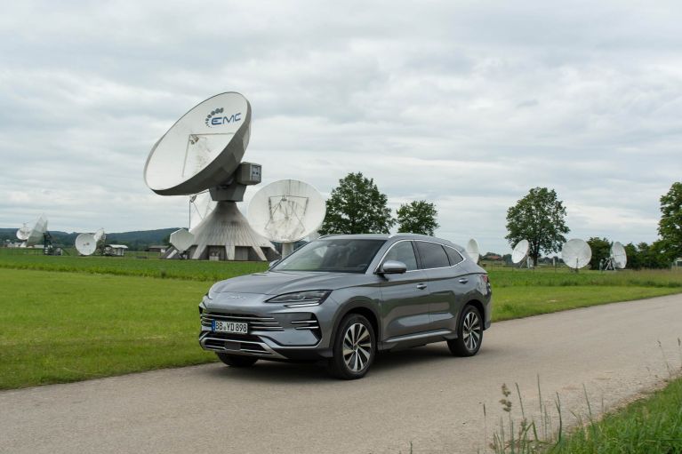 Lassuló ütemben nő az osztrák új autó piac – tarol a BYD