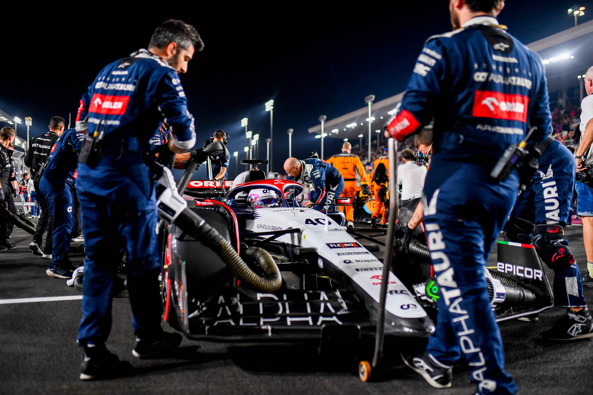 f1 gp qatar alpha tauri sunday
