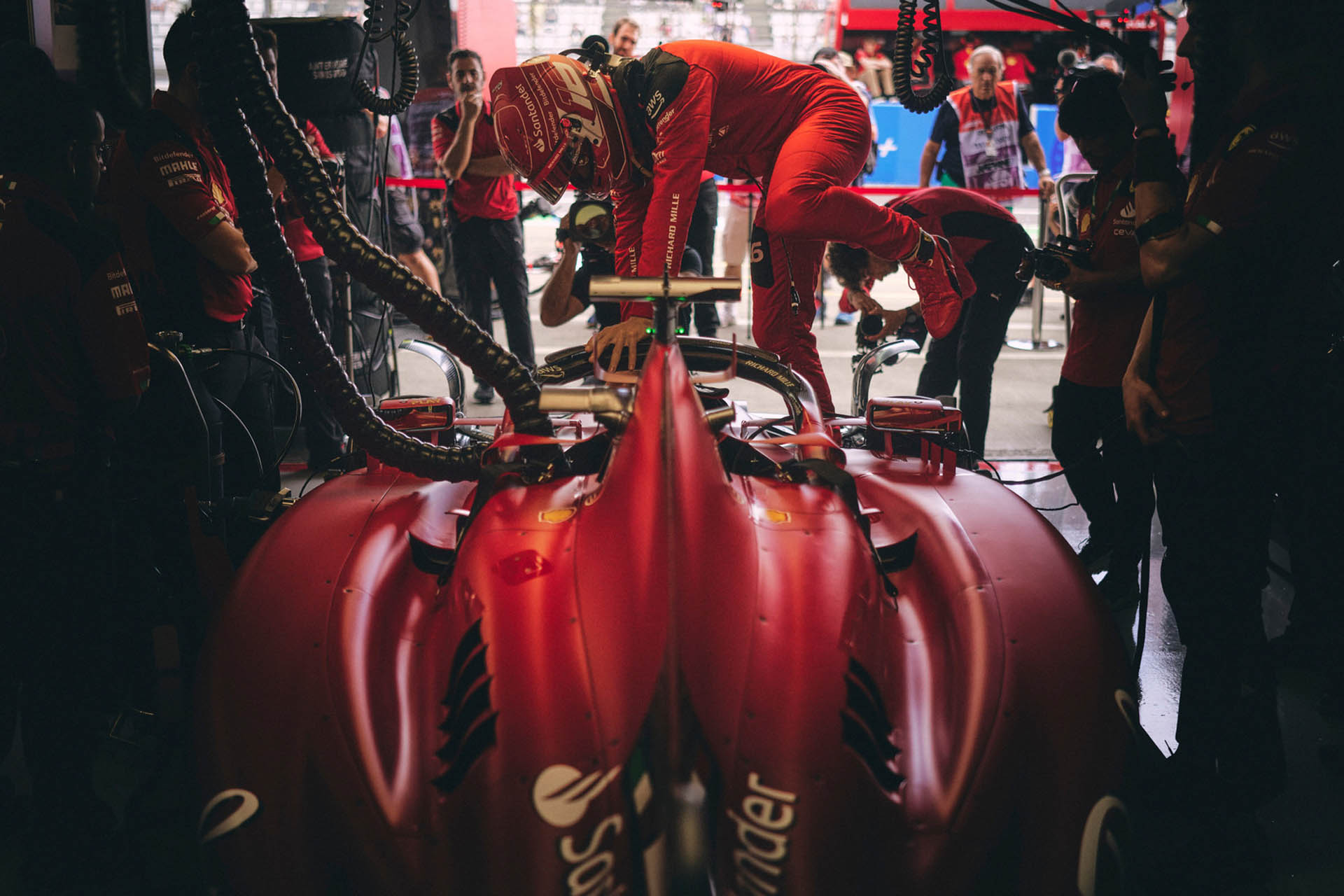 2023 suzuka f1 ferrari saturday 16