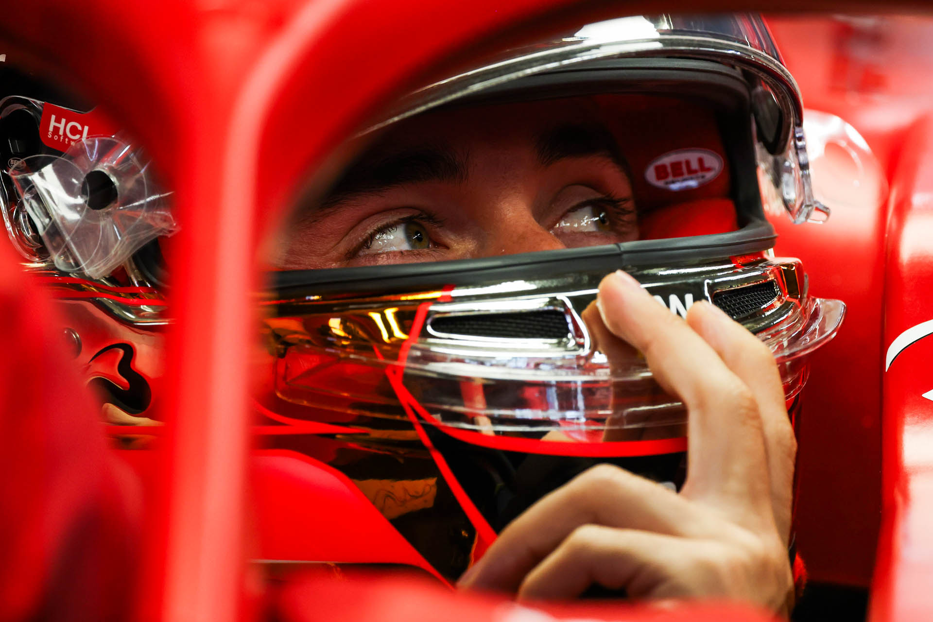 240029-scuderia-ferrari-japanese-gp-friday 94c39fc4-0259-438e-8293-c7666776708f
