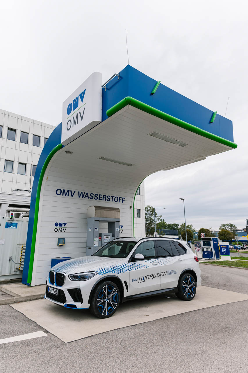 bmw-ix5-hydrogen-in-austria 02