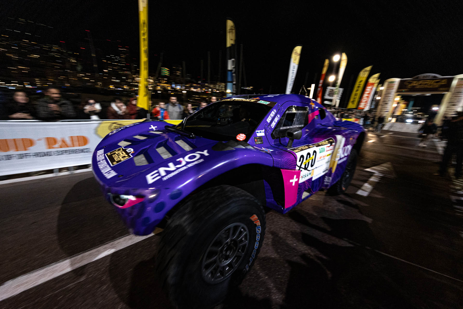 241228 BuitenhuisTim RallyTracks AER Startpodium PDX37118