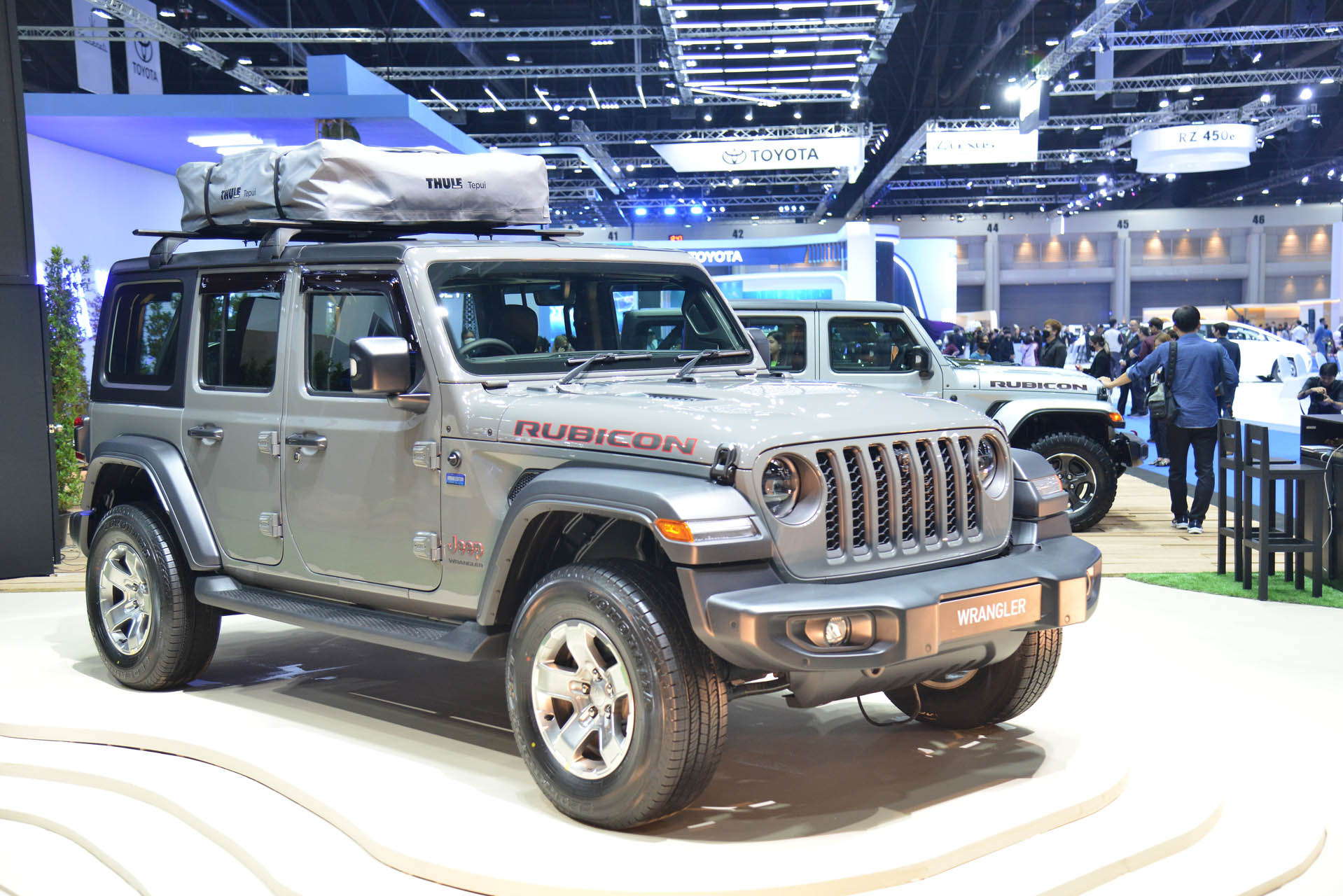 66 03 21  Jeep by  6