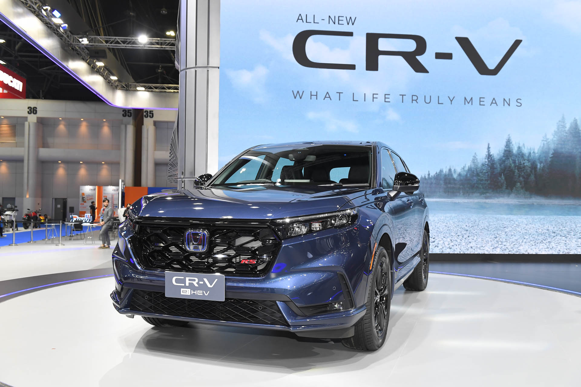 66 03 20  Honda CR V by gigi 66