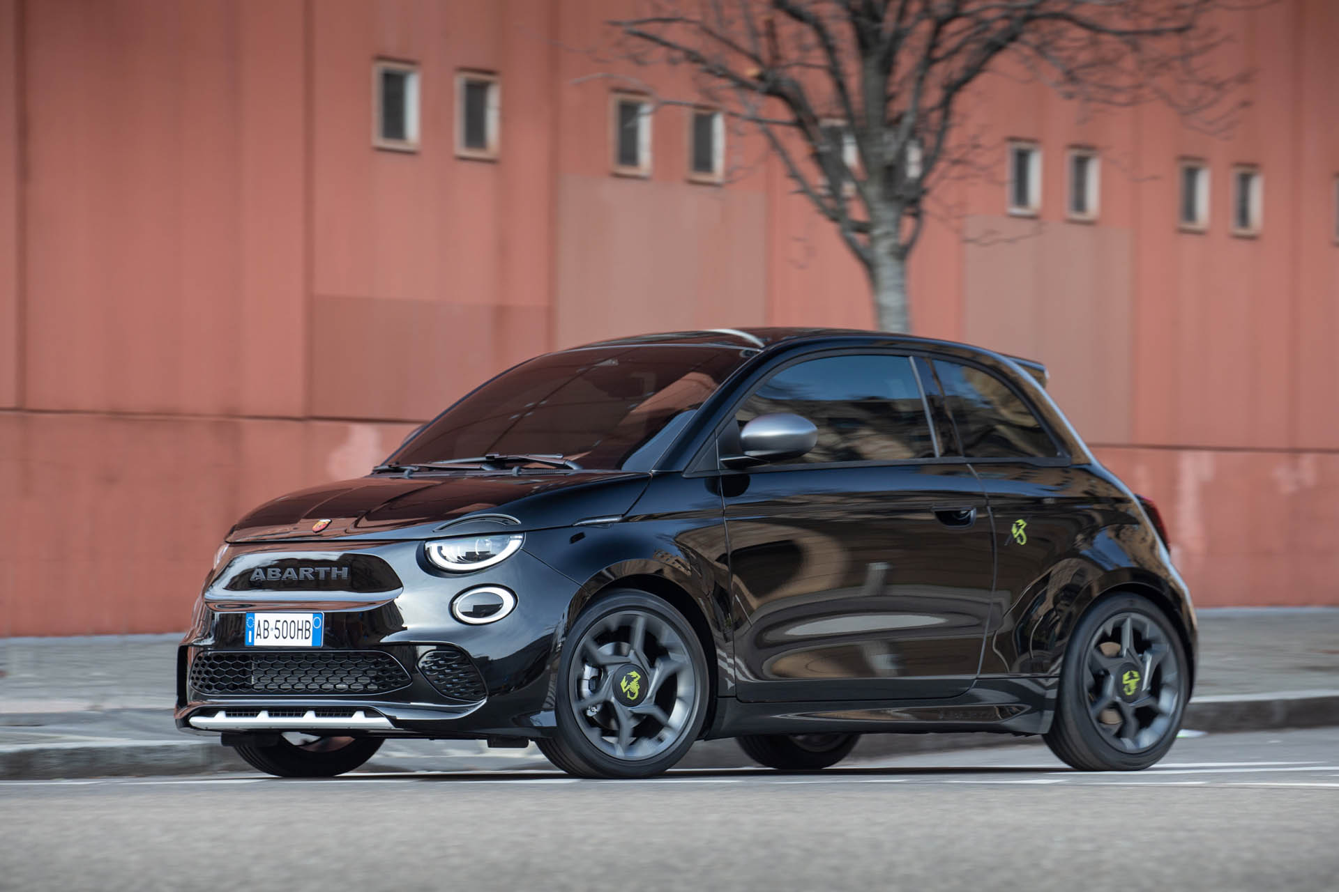 abarth 500e 2024 05