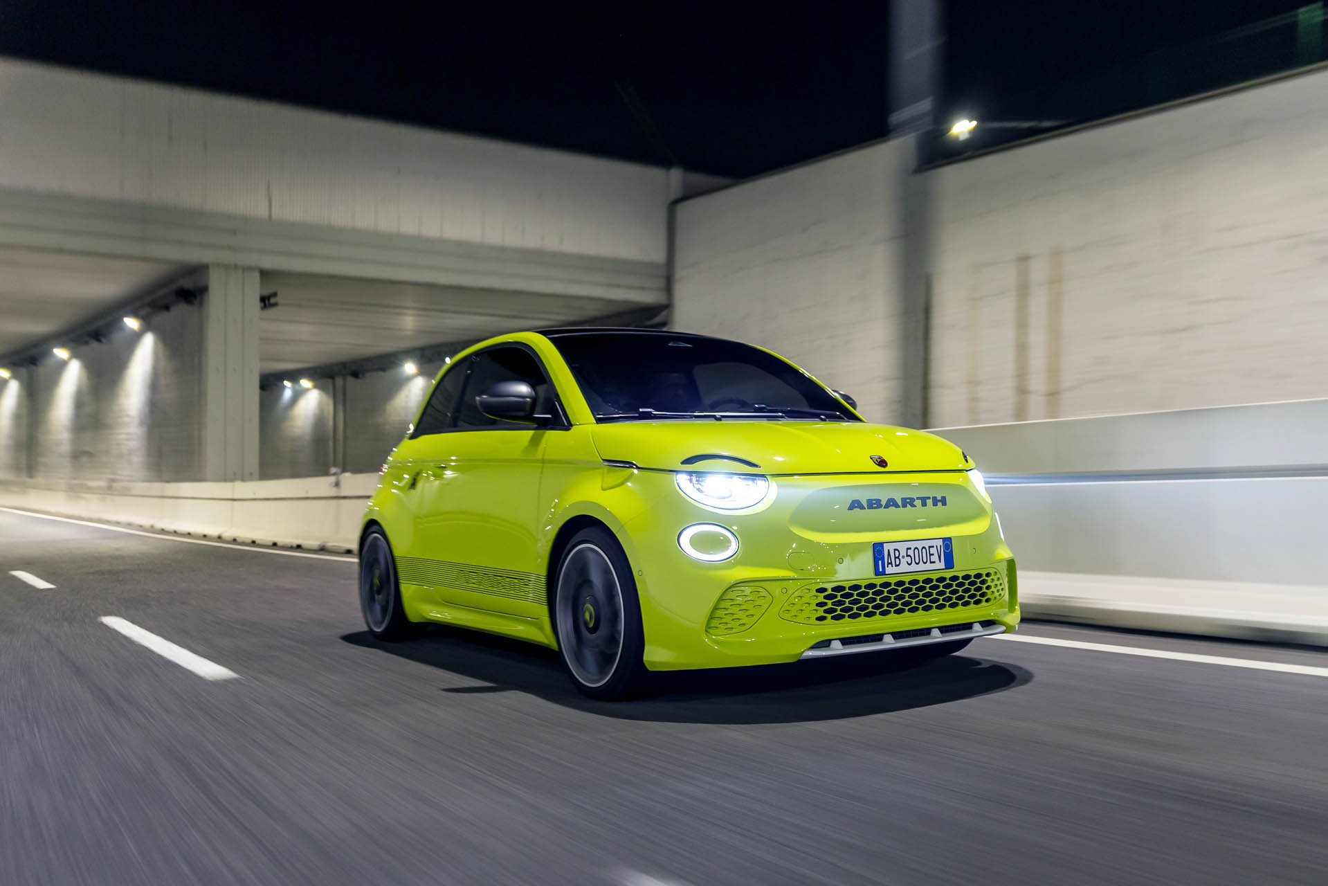 abarth500e19