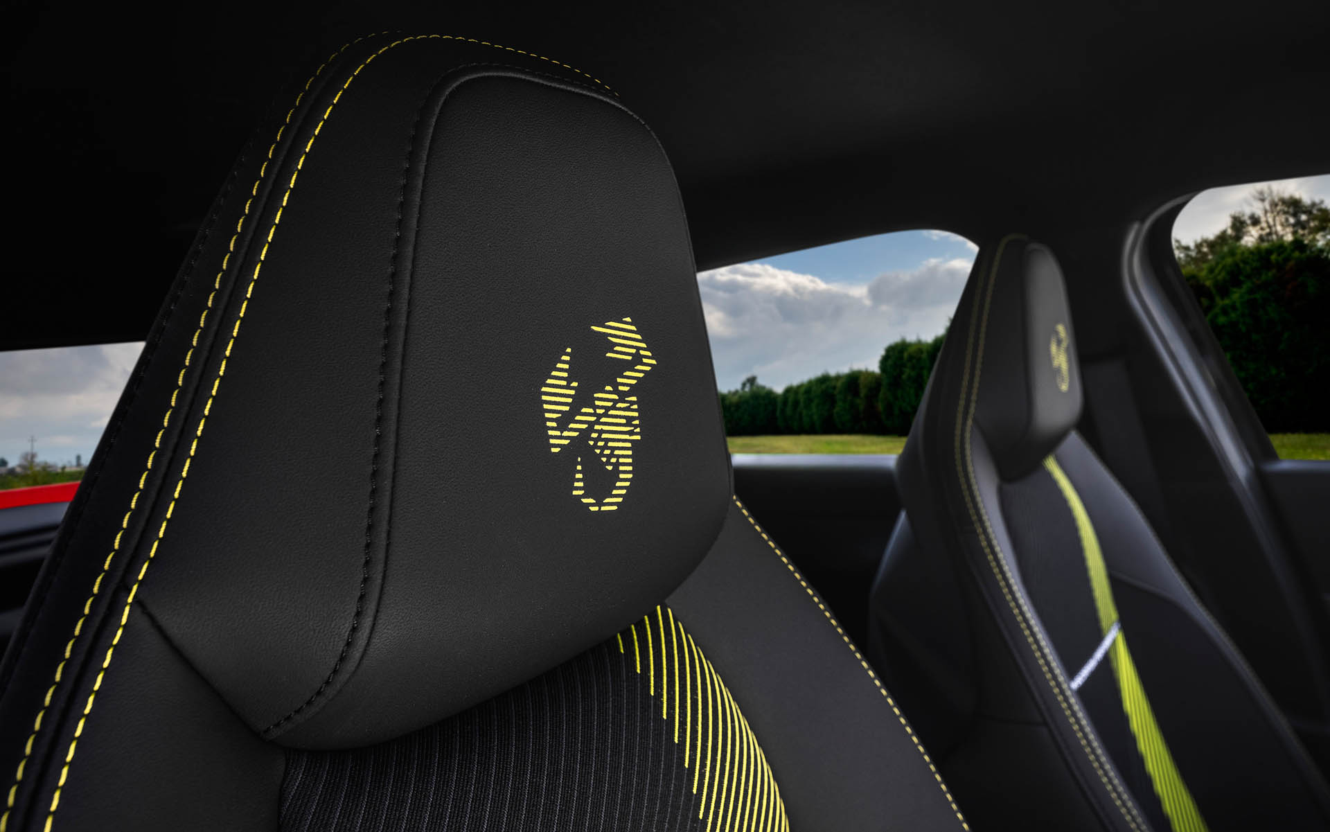 Abarth 600e Turismo 15