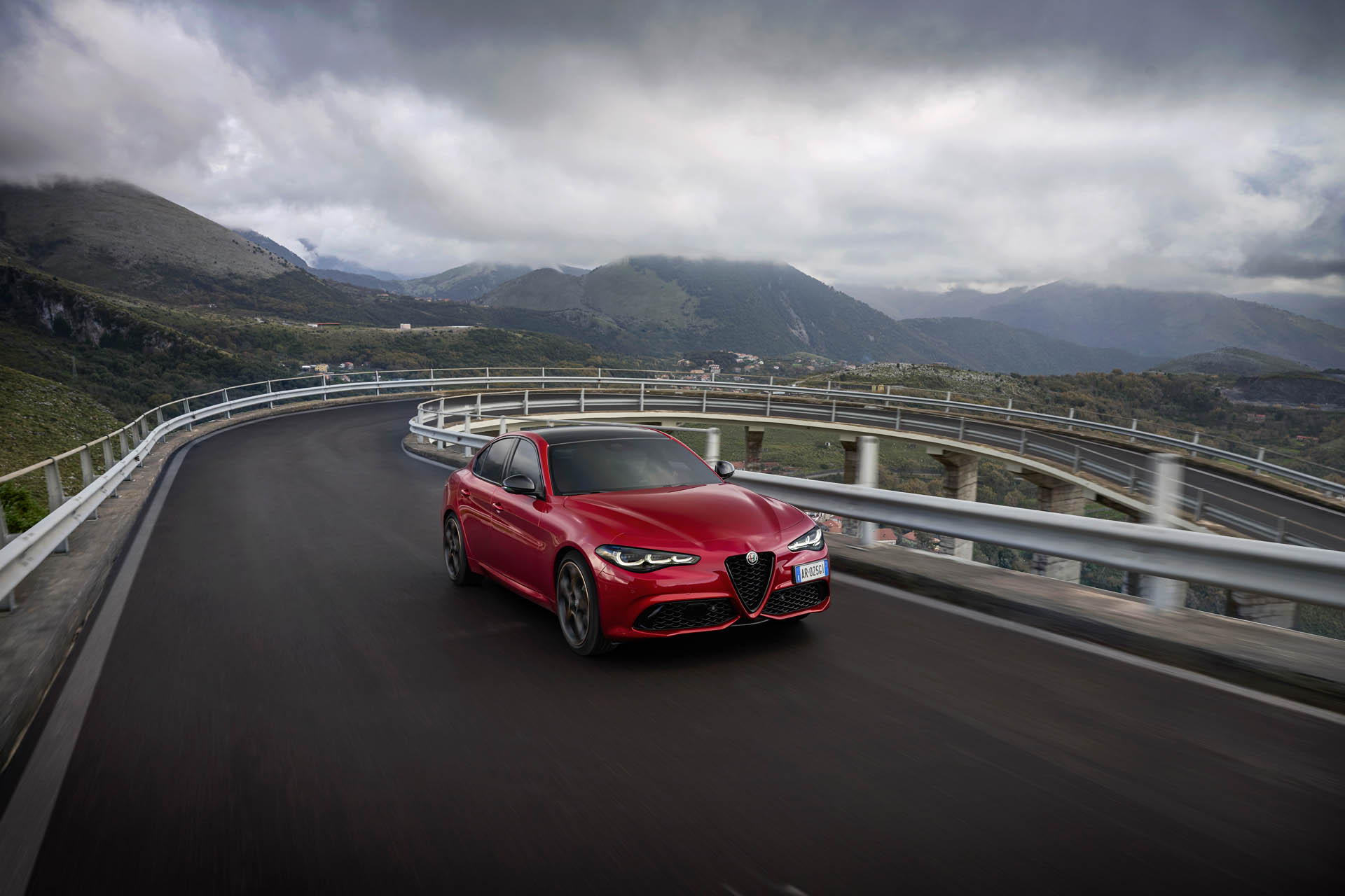 Alfa Romeo Giulia Intensa 01
