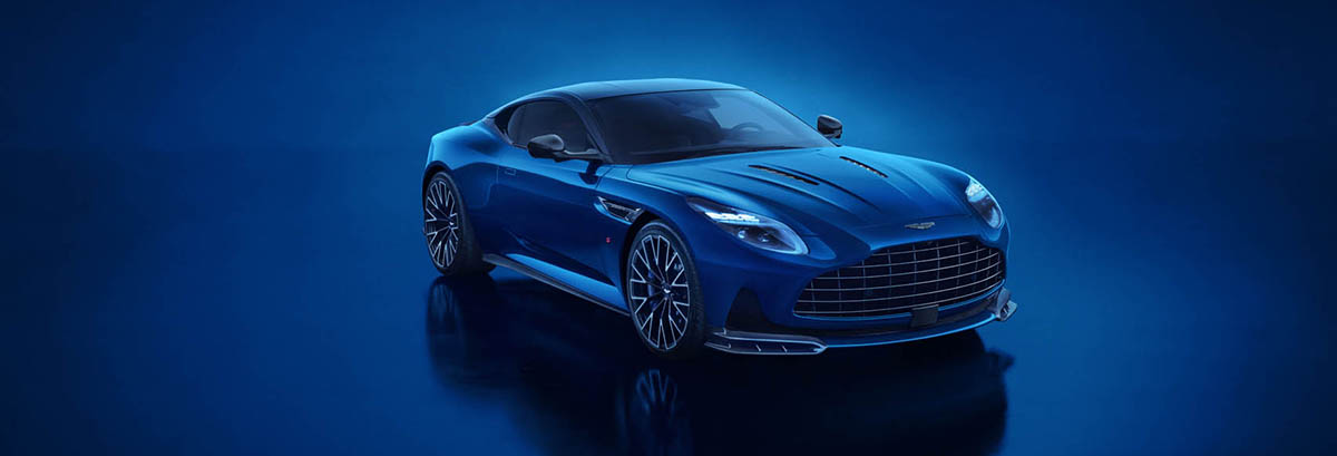 Aston Martin DB12 S nyito