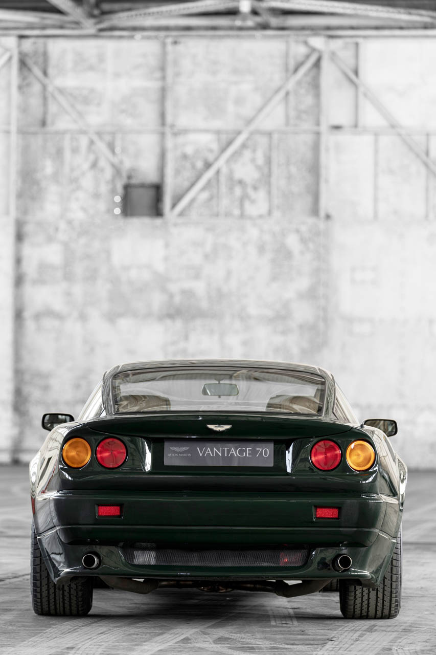 Aston Martin V8 Vantage V550 26