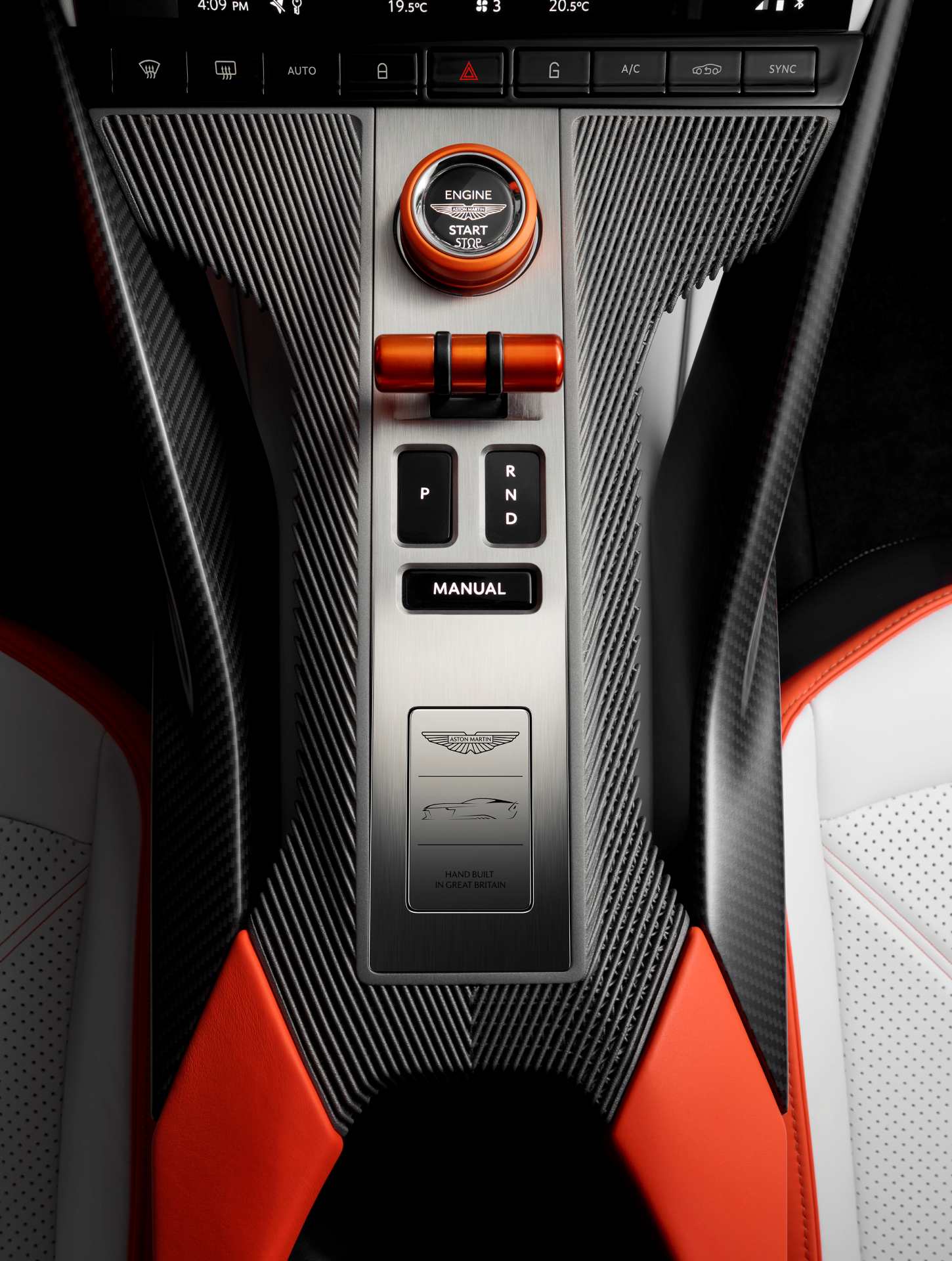 Aston Martin Valen 15