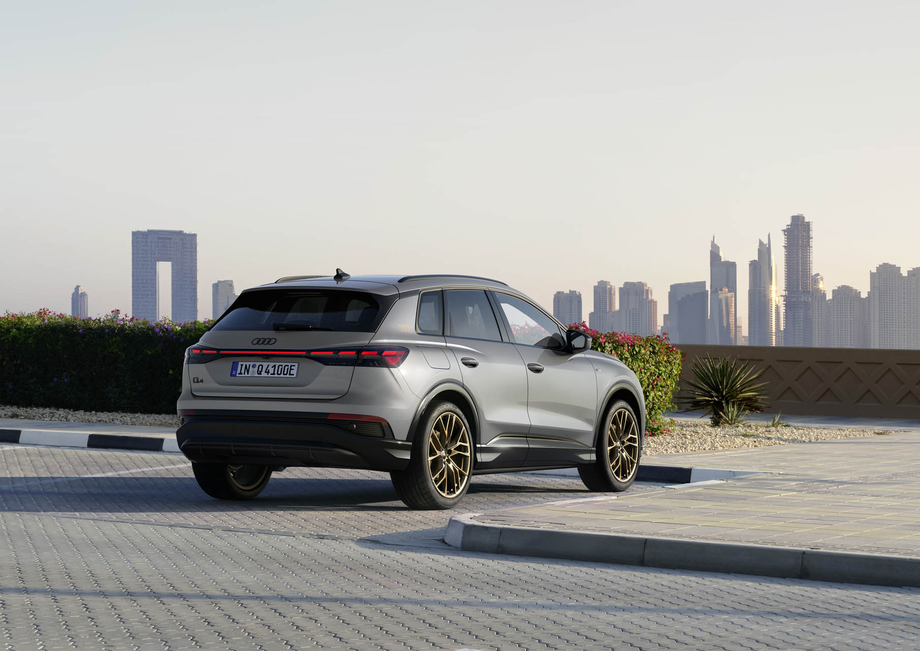 Audi Q4 e-tron 2023 14