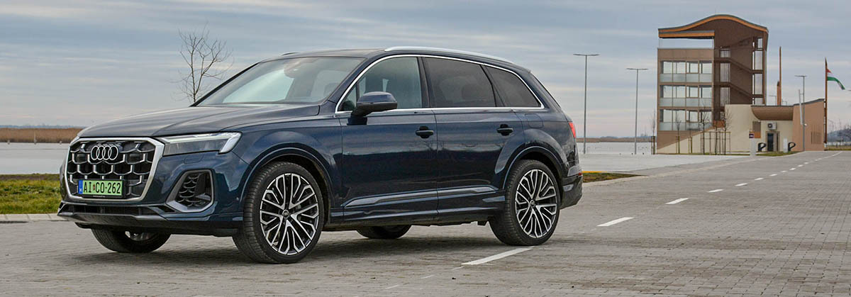 Audi Q7 S Line 55 TFSIe quattro nyito