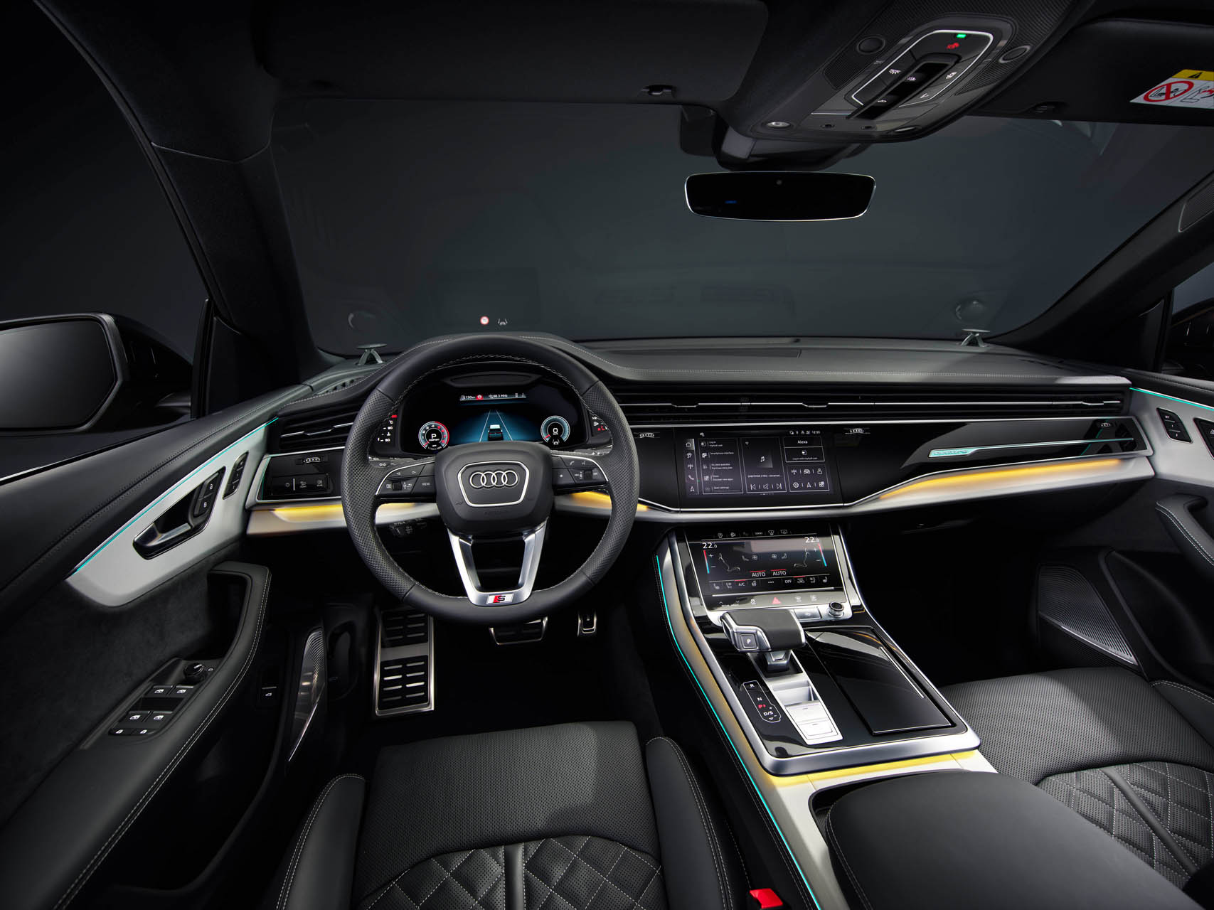 Audi Q8 2023 35