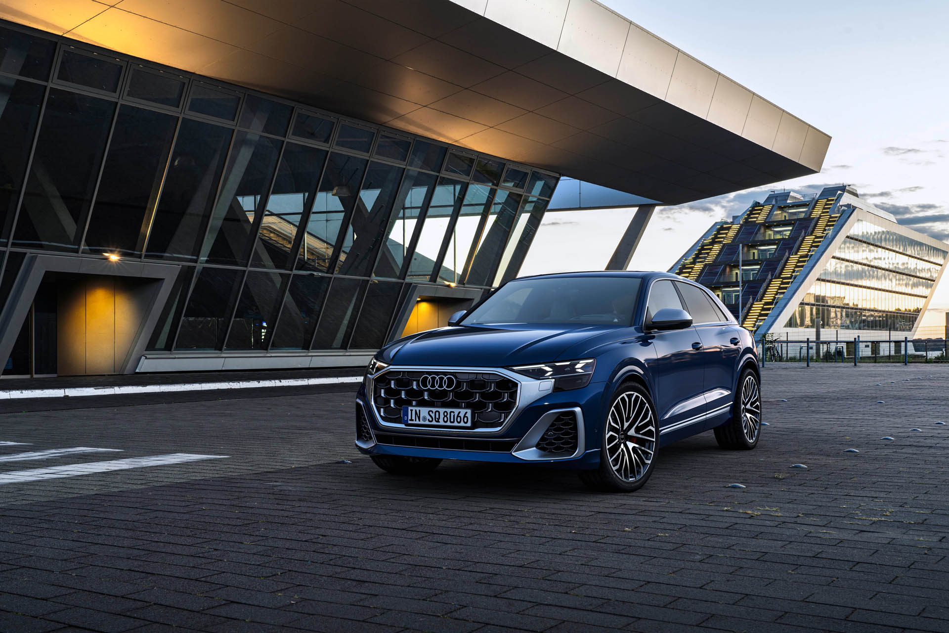 Audi SQ8 2023 06