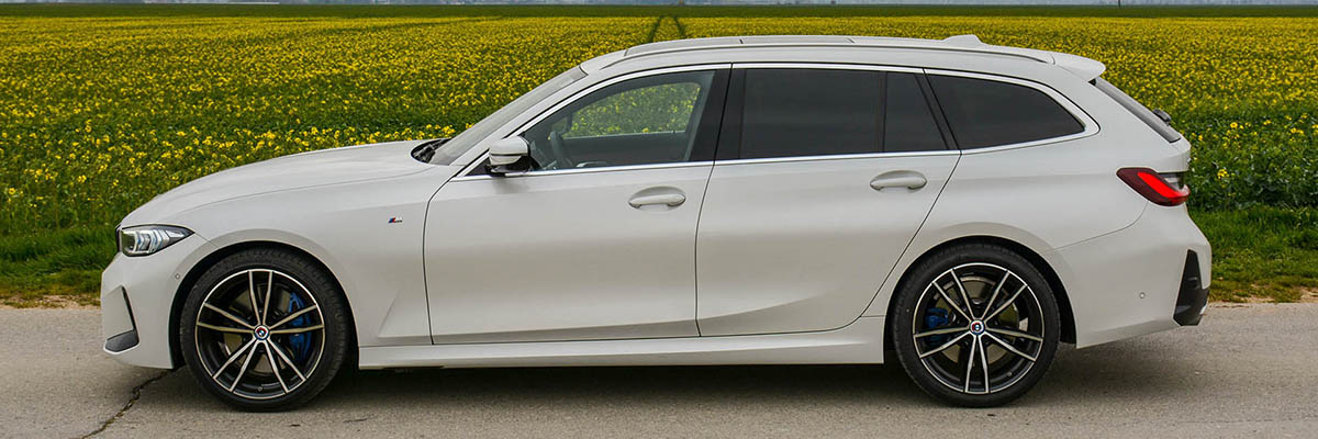 BMW 330d xDrive Touring nyito