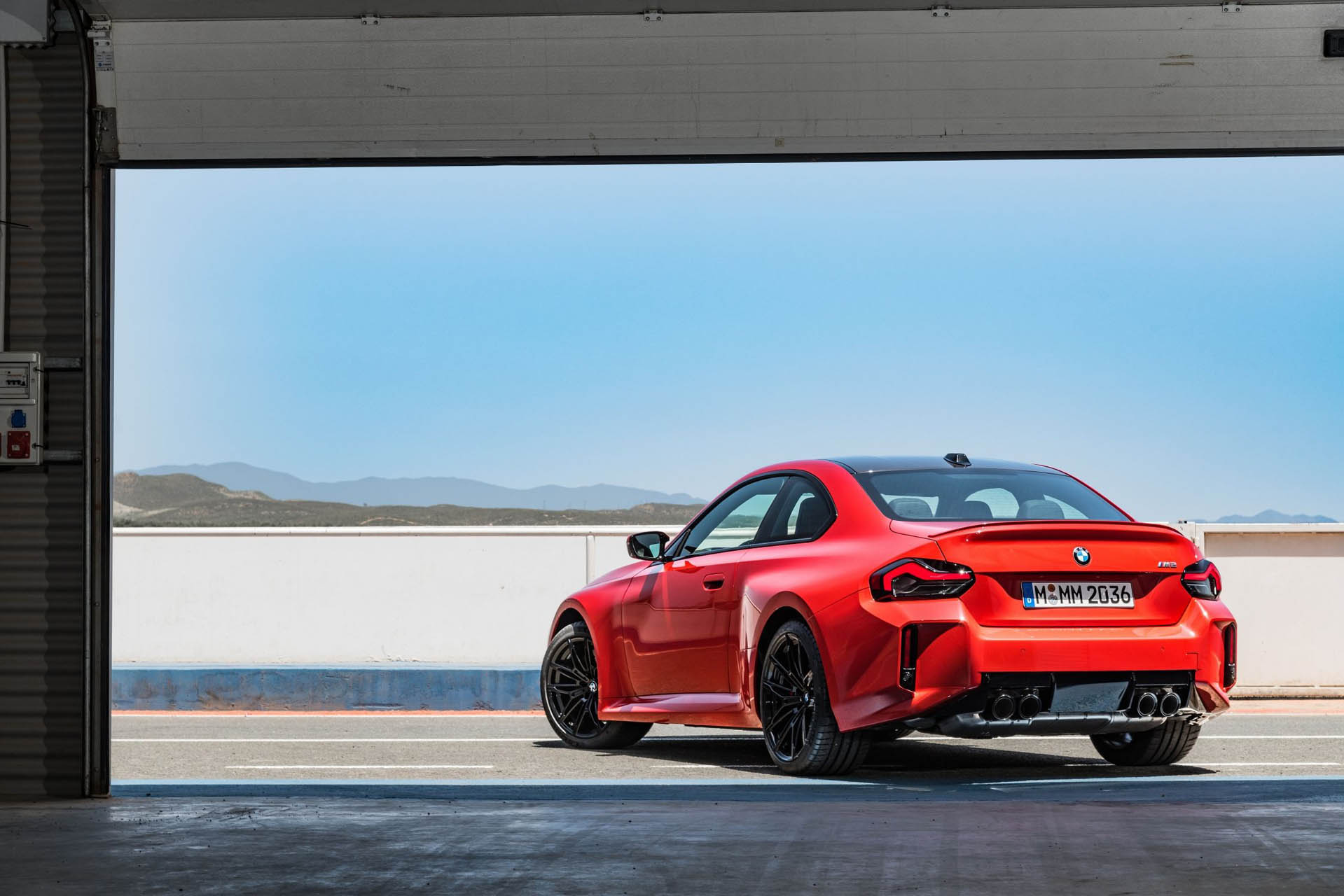 bmwm2-2022cs