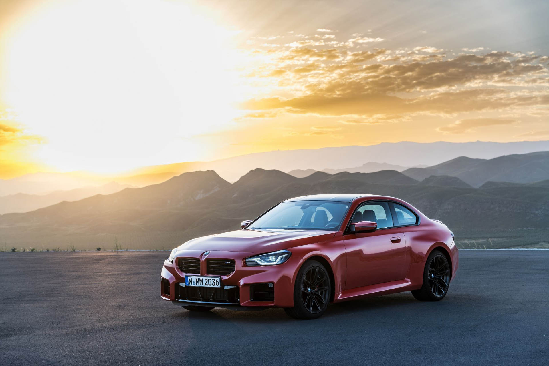 bmwm2-2022o01