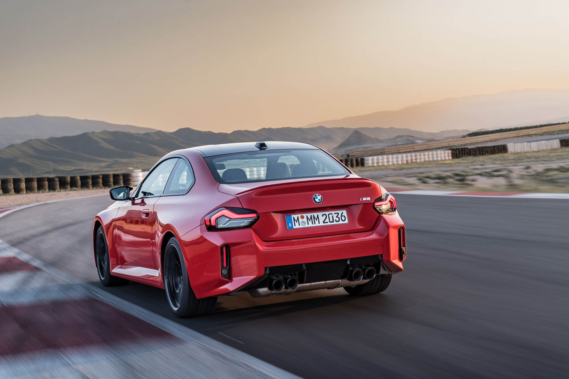 bmwm2-2022v