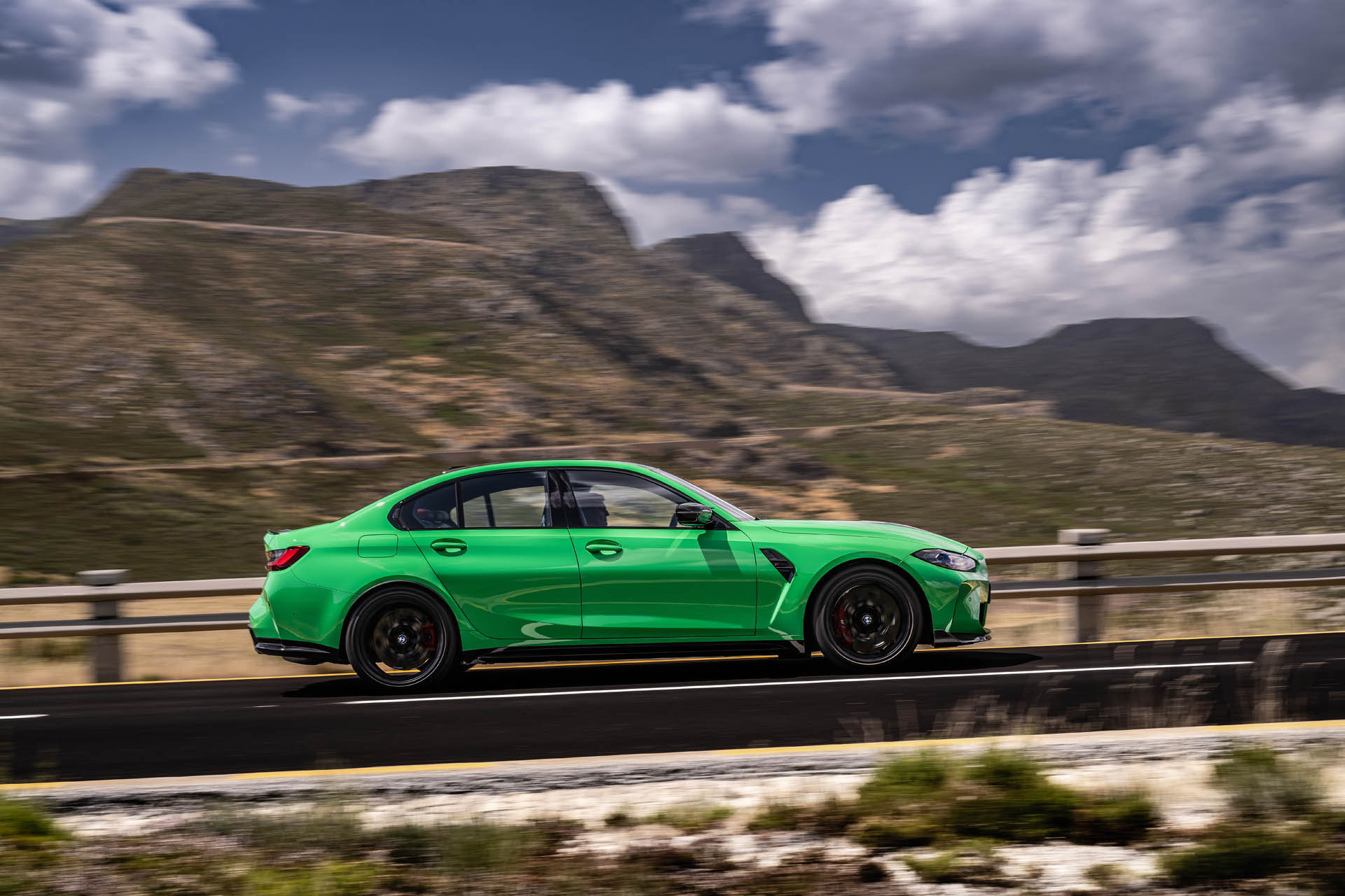BMW  M3 CS 2023 01