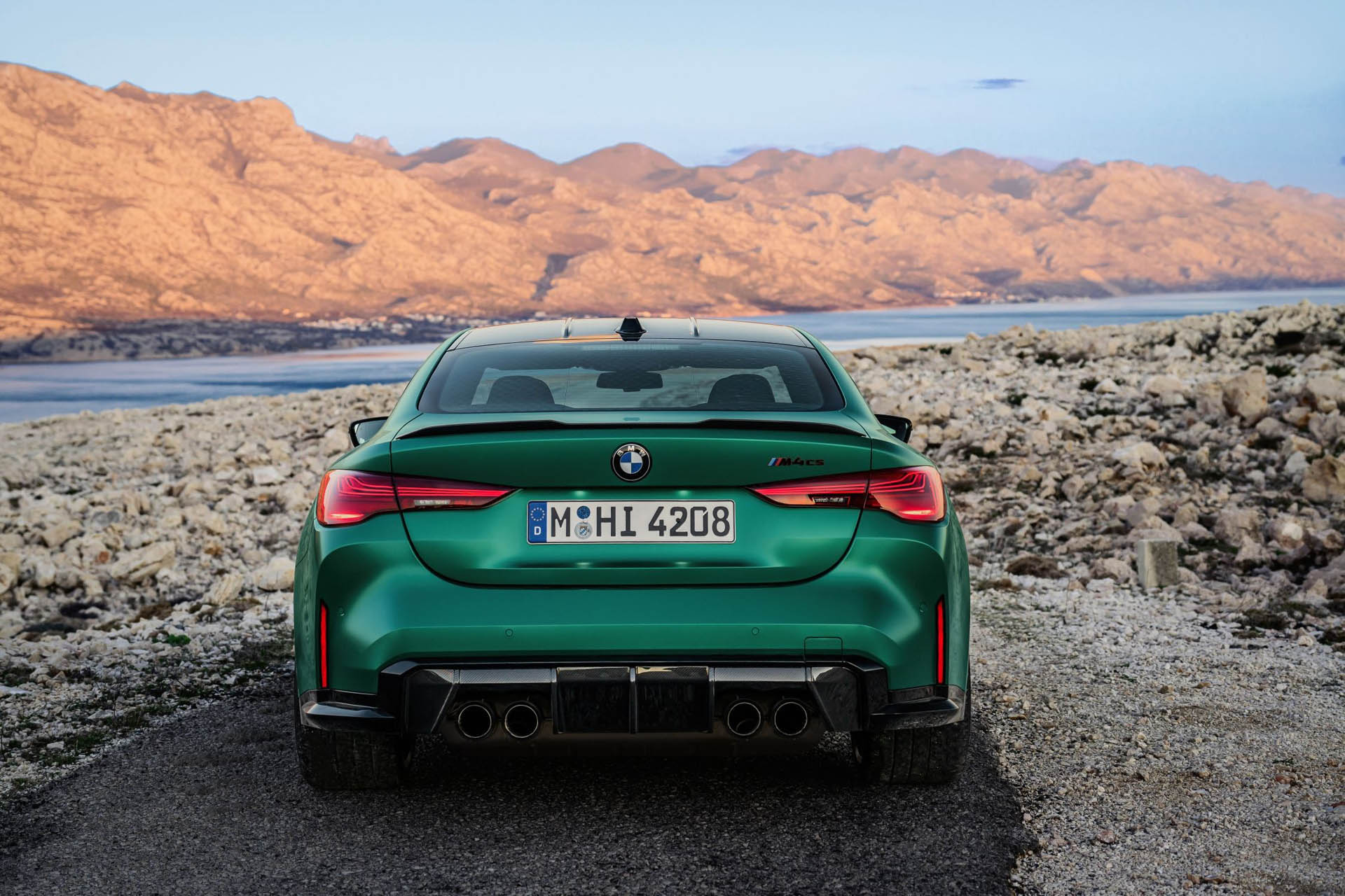 BMW M4 CS 2024 37