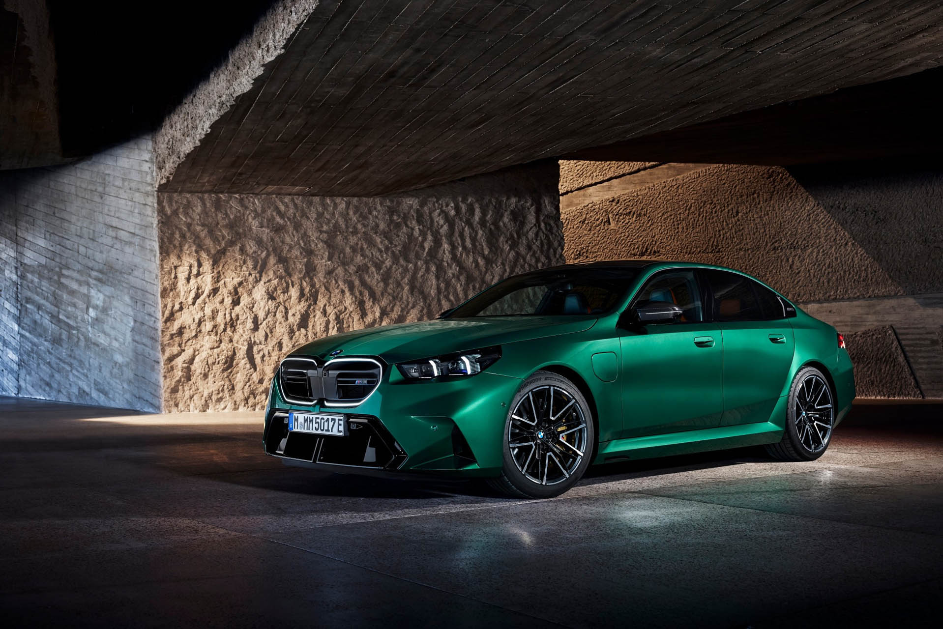 BMW M5 2024 12
