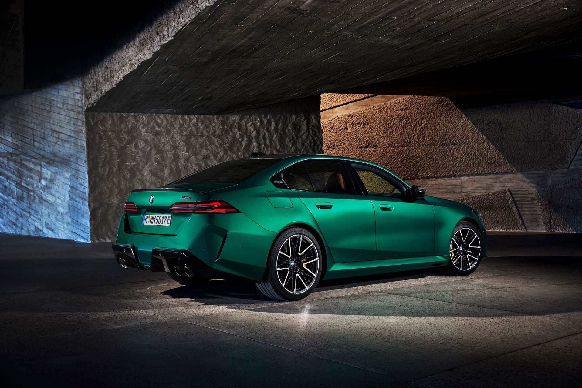 BMW M5 2024 13