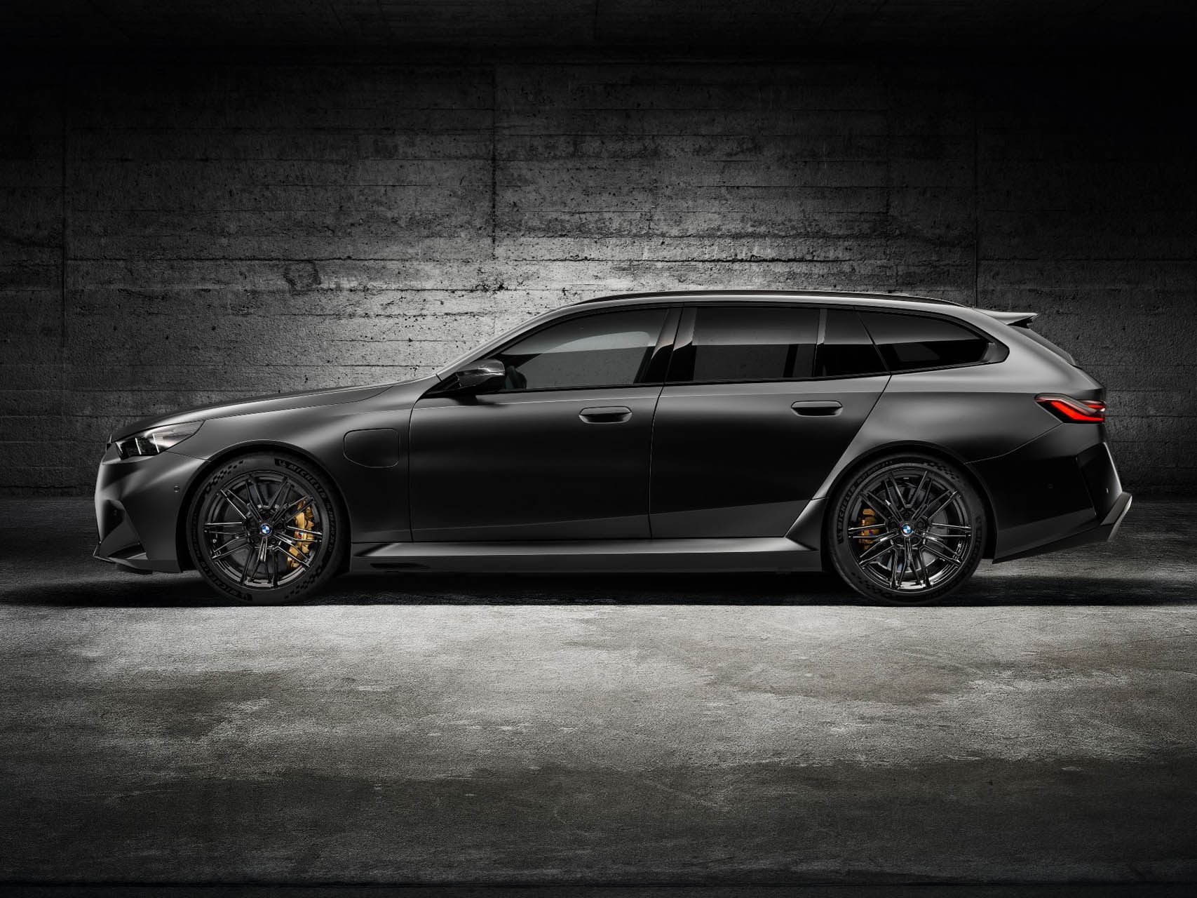 BMW M5 Touring 2024 23