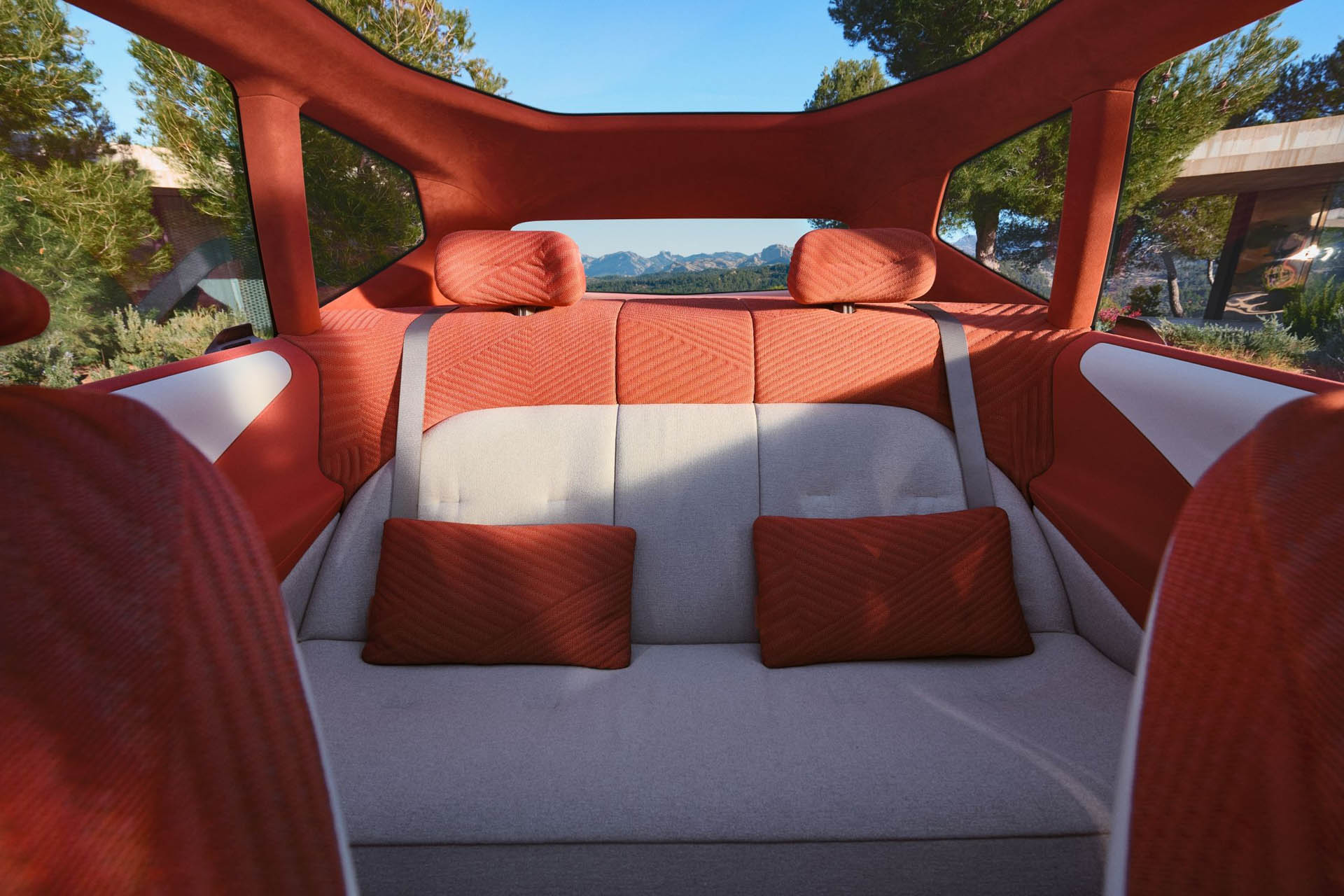 BMW Vision Neue Klasse X 15