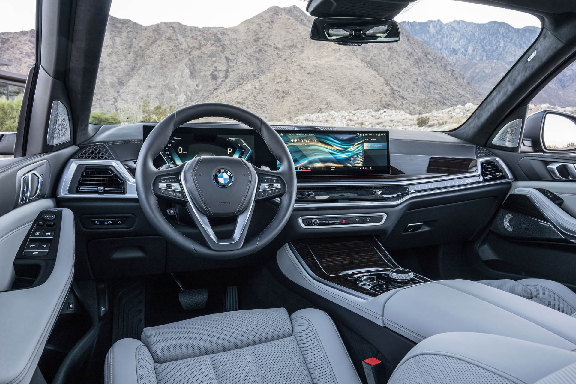 bmwx5-2023y