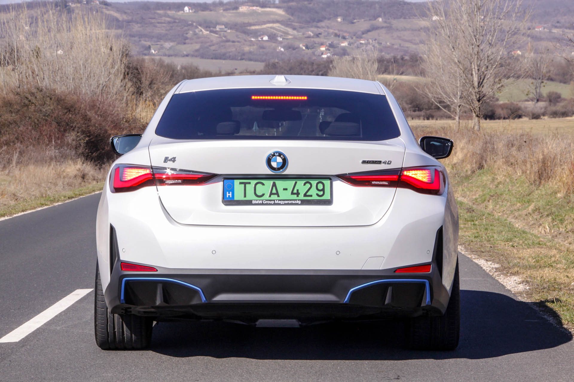 bmwi4edrive40n
