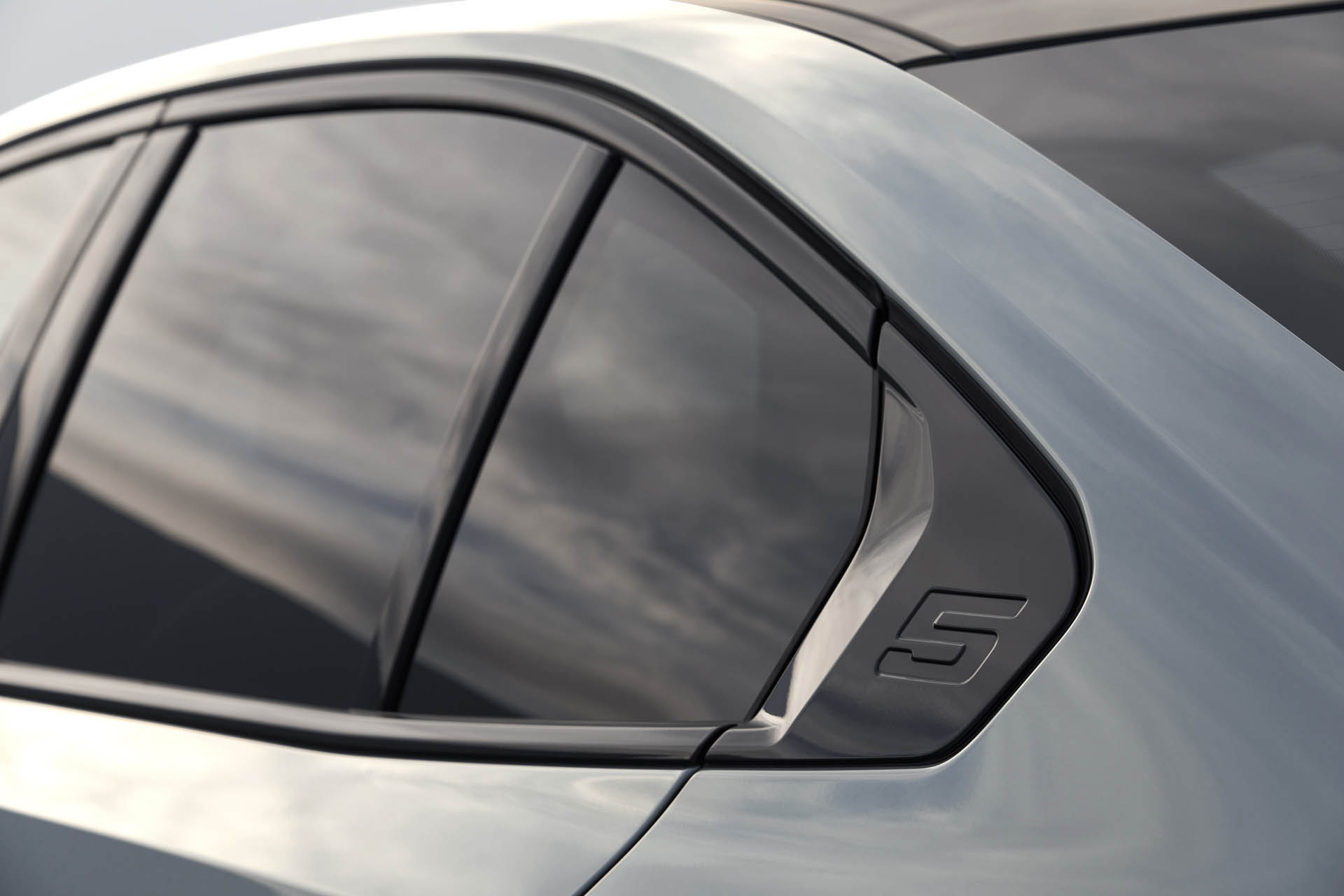 BMW i5 eDrive40 19