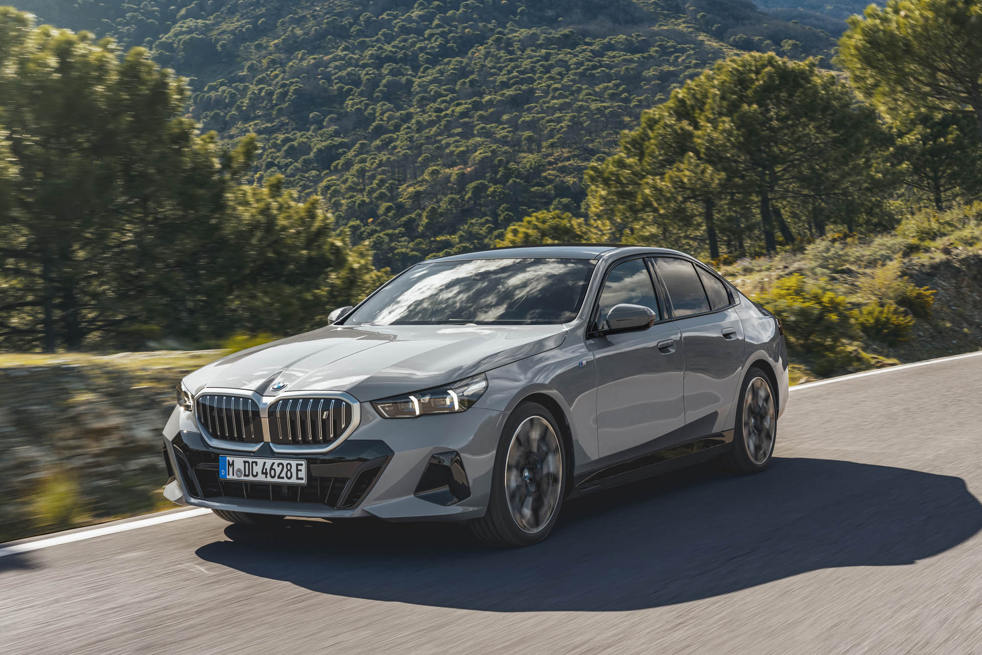 BMW i5 eDrive40 32