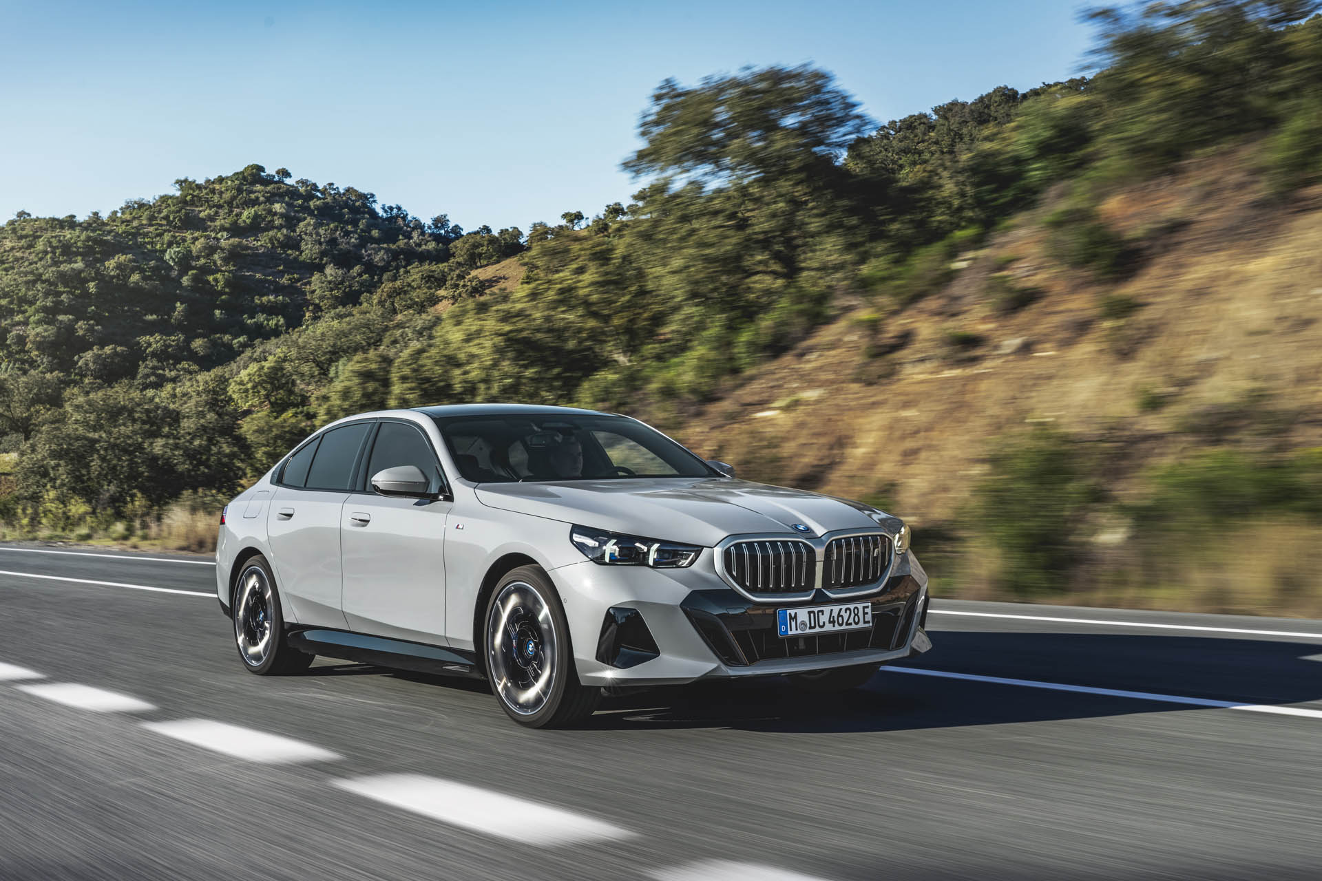 BMW i5 eDrive40 42