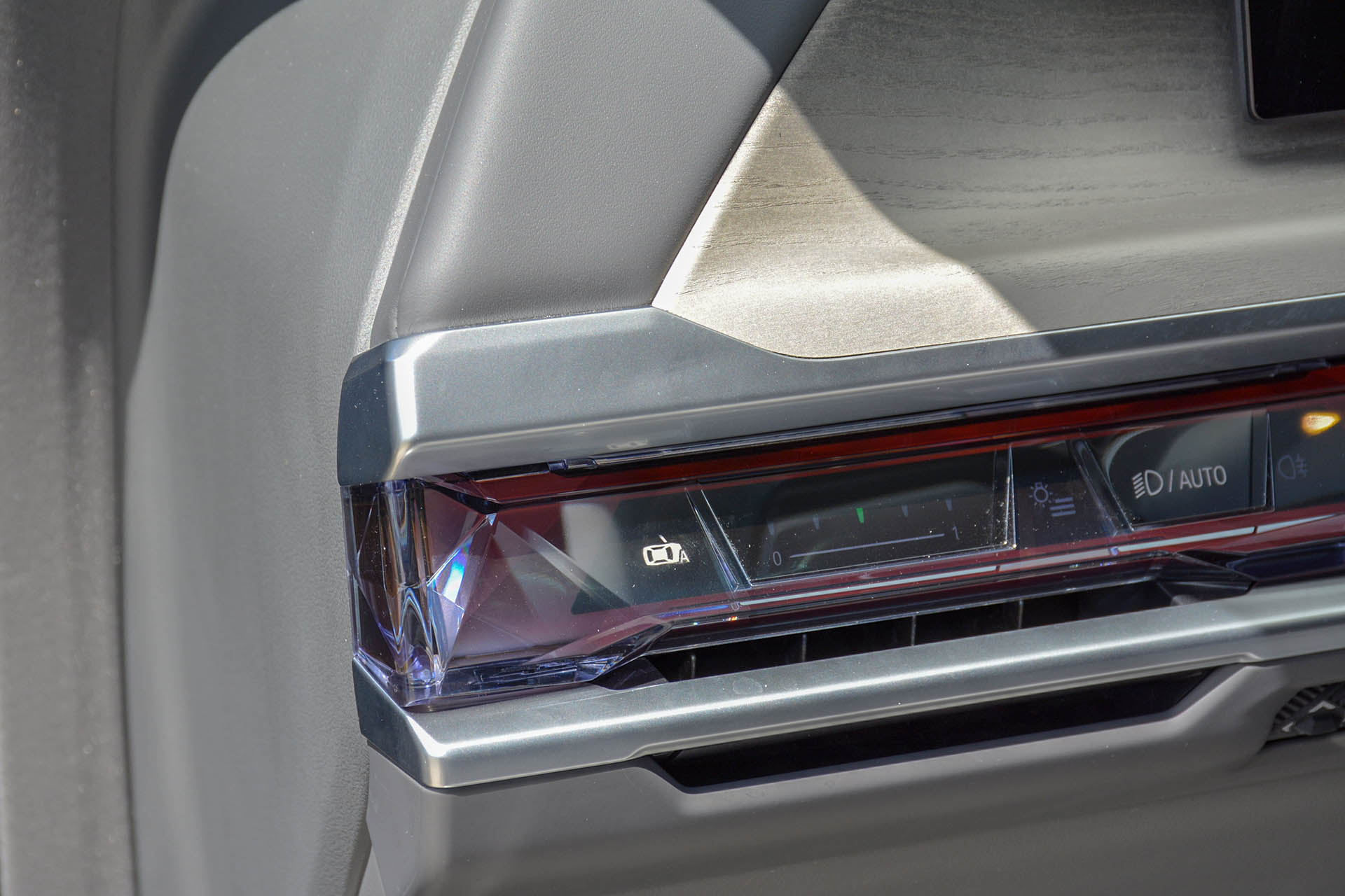 BMW i7 xDrive60 16