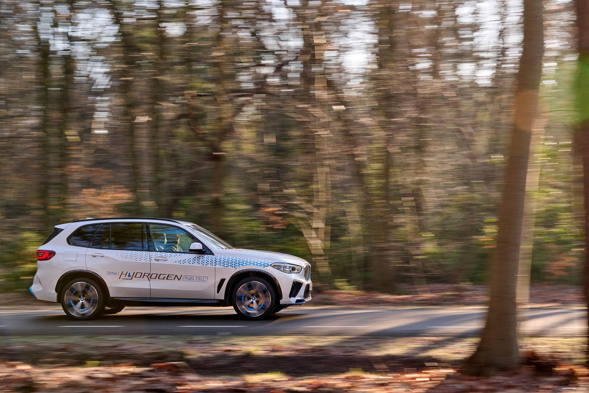 BMW iX5 Hydrogen 14