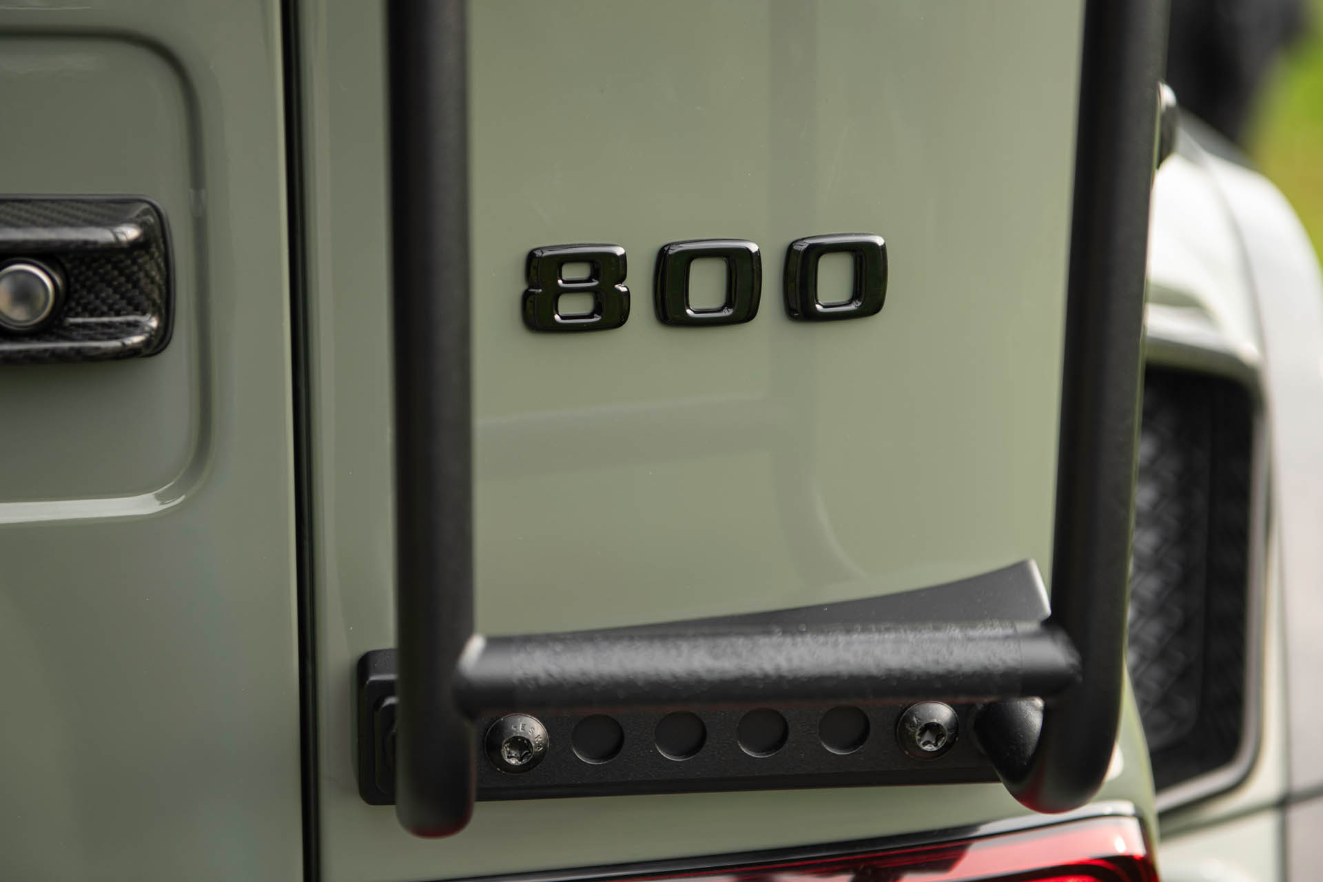 BRABUS 800 4x4 Stealth Green 35
