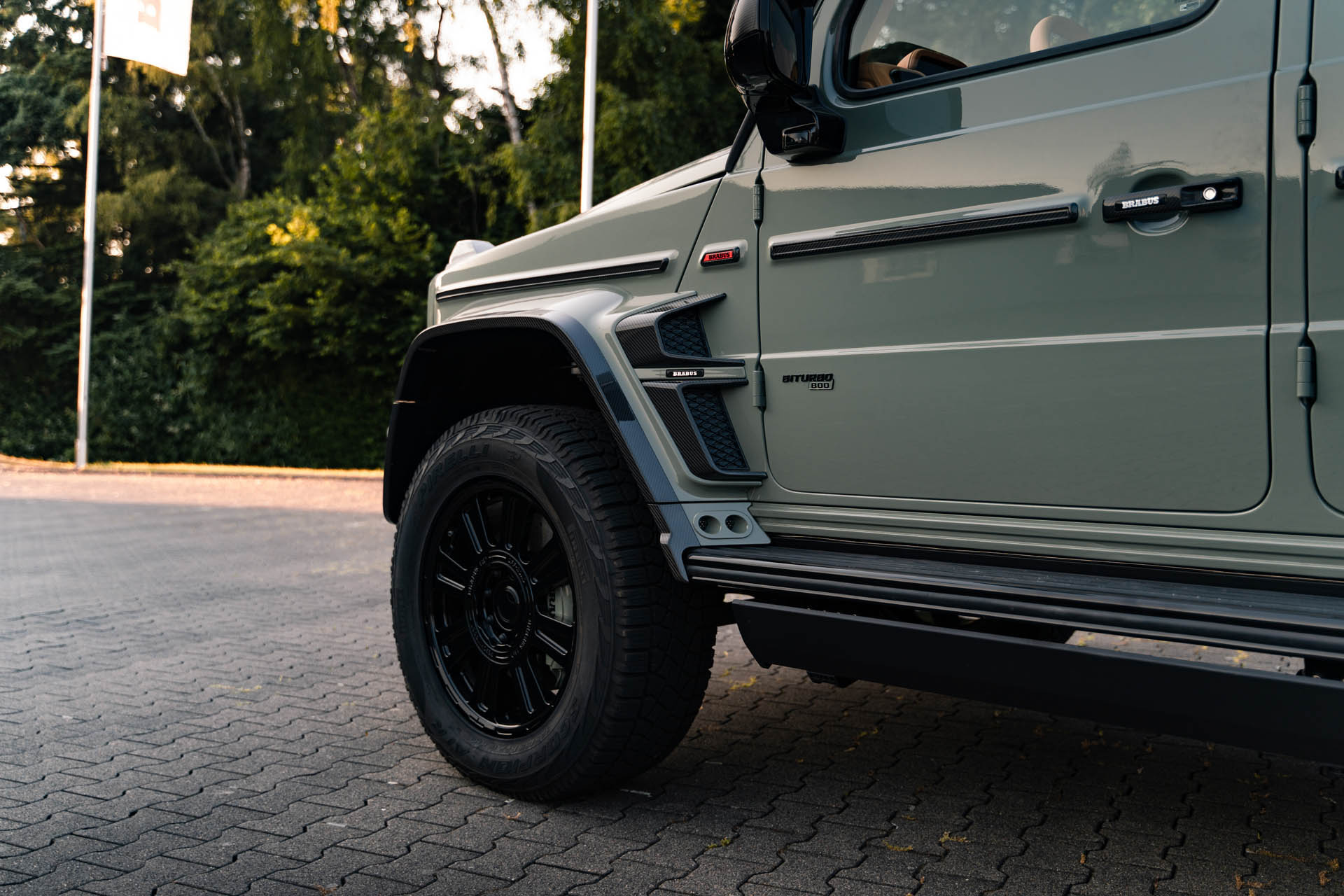 BRABUS 800 4x4 Stealth Green-M-AMG G 63 4x4 Outdoor 26