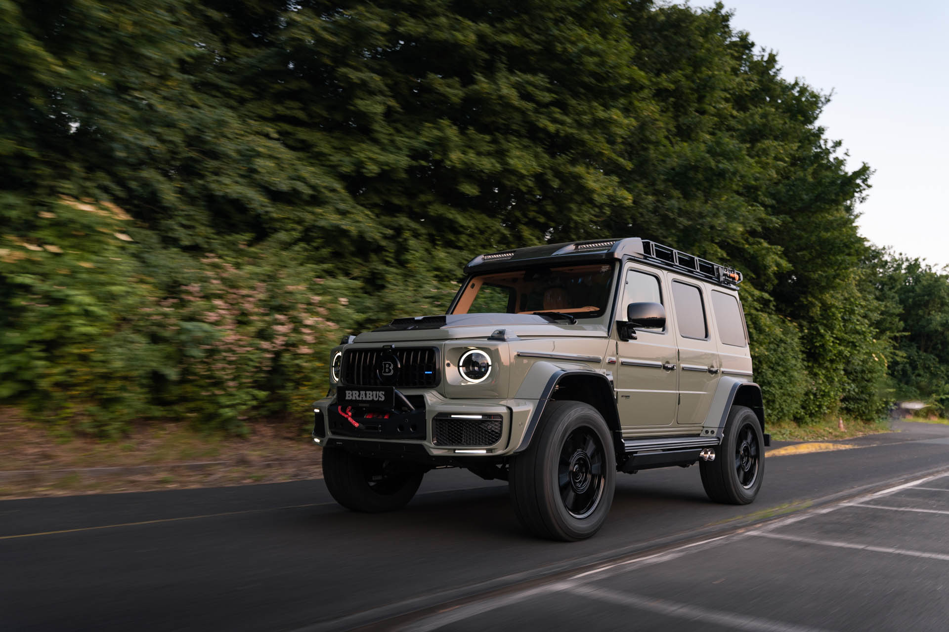 BRABUS 800 4x4 Stealth Green-M-AMG G 63 4x4 Outdoor 80