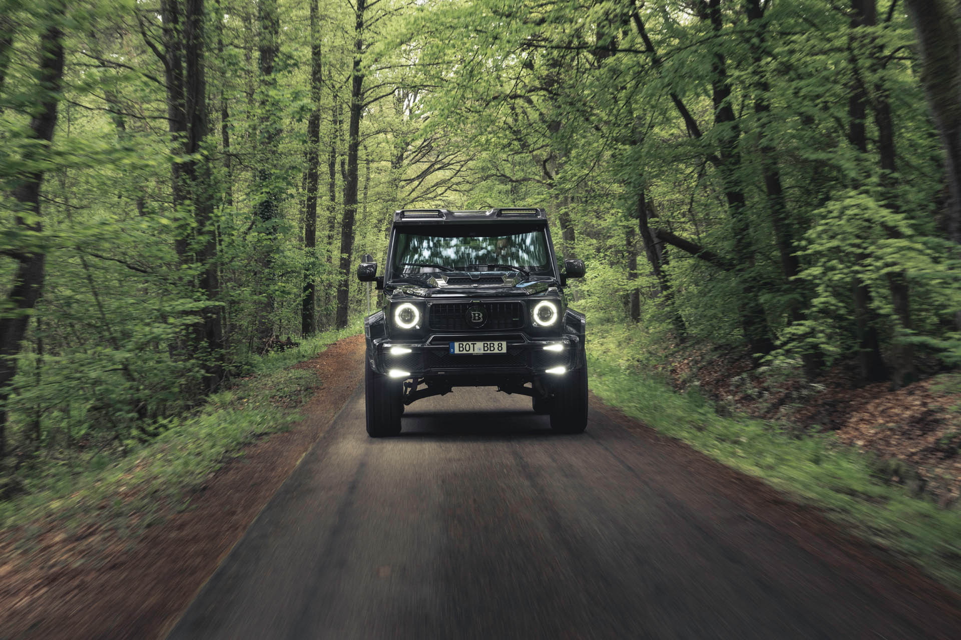 BRABUS 800 4x4 Superblack 04
