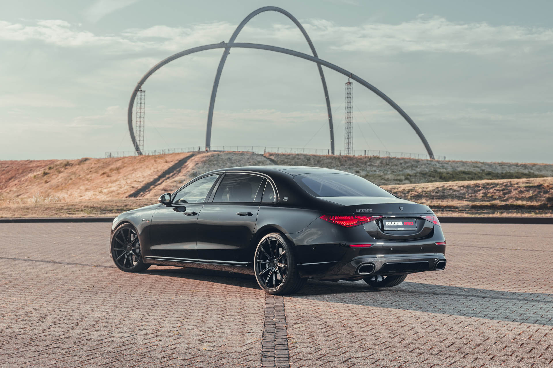 BRABUS 850 Maybach 01