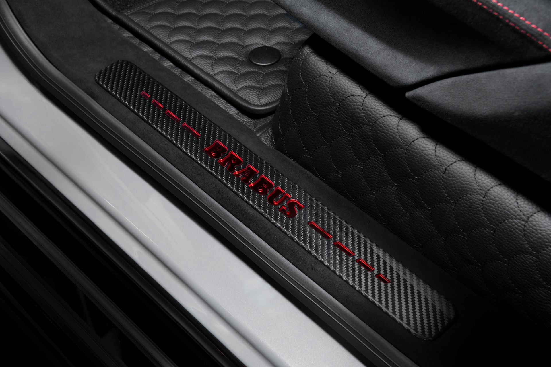 BRABUS 900 ROCKET EDITION stealth gray W465 Studio 30
