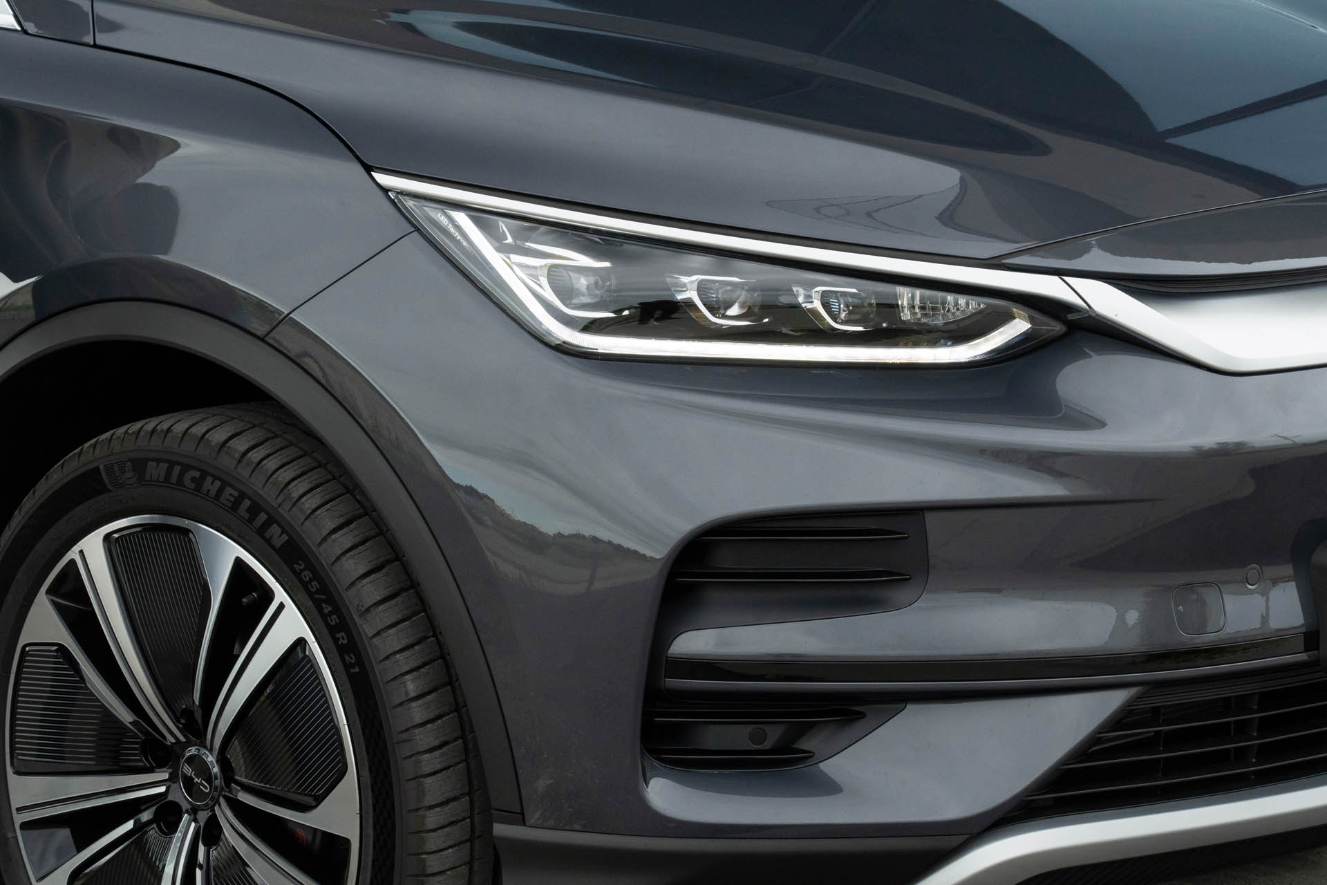 BYD TANG 009