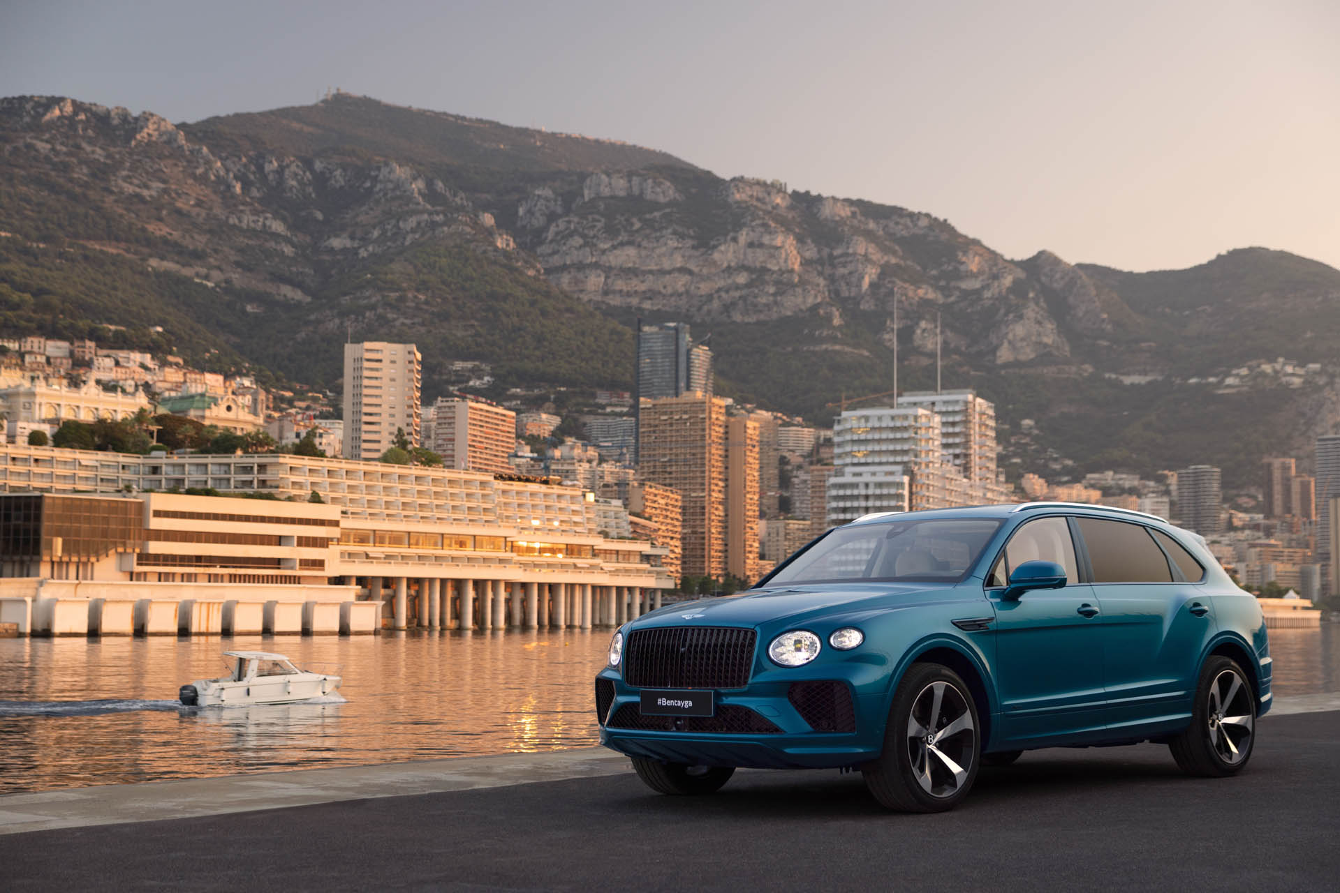 bentley bentayga ewb riviera collection 01