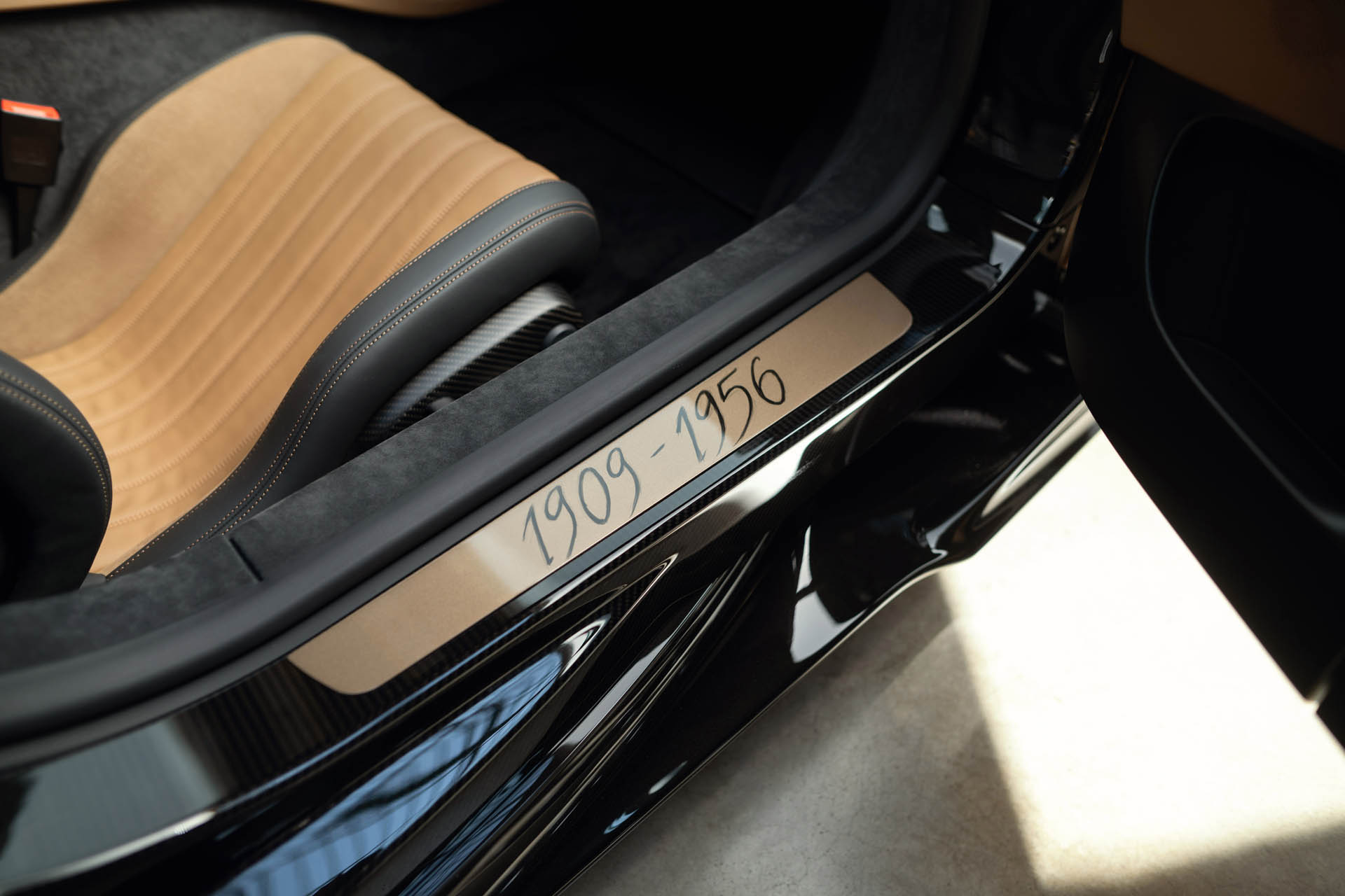 Bugatti Chiron Super Sport Golden Era 12