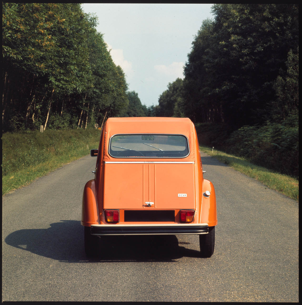 Citroen 2CV 6 1975 02