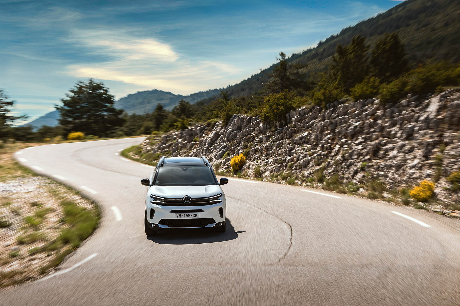 Citroen C5 Aircross Hybrid 136 02